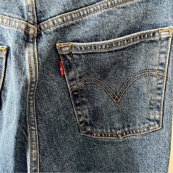 LEVIS x HELLO KITTY sz 29 Ribcage Straight Denim Blue Jeans High Rise - Picture 9 of 13